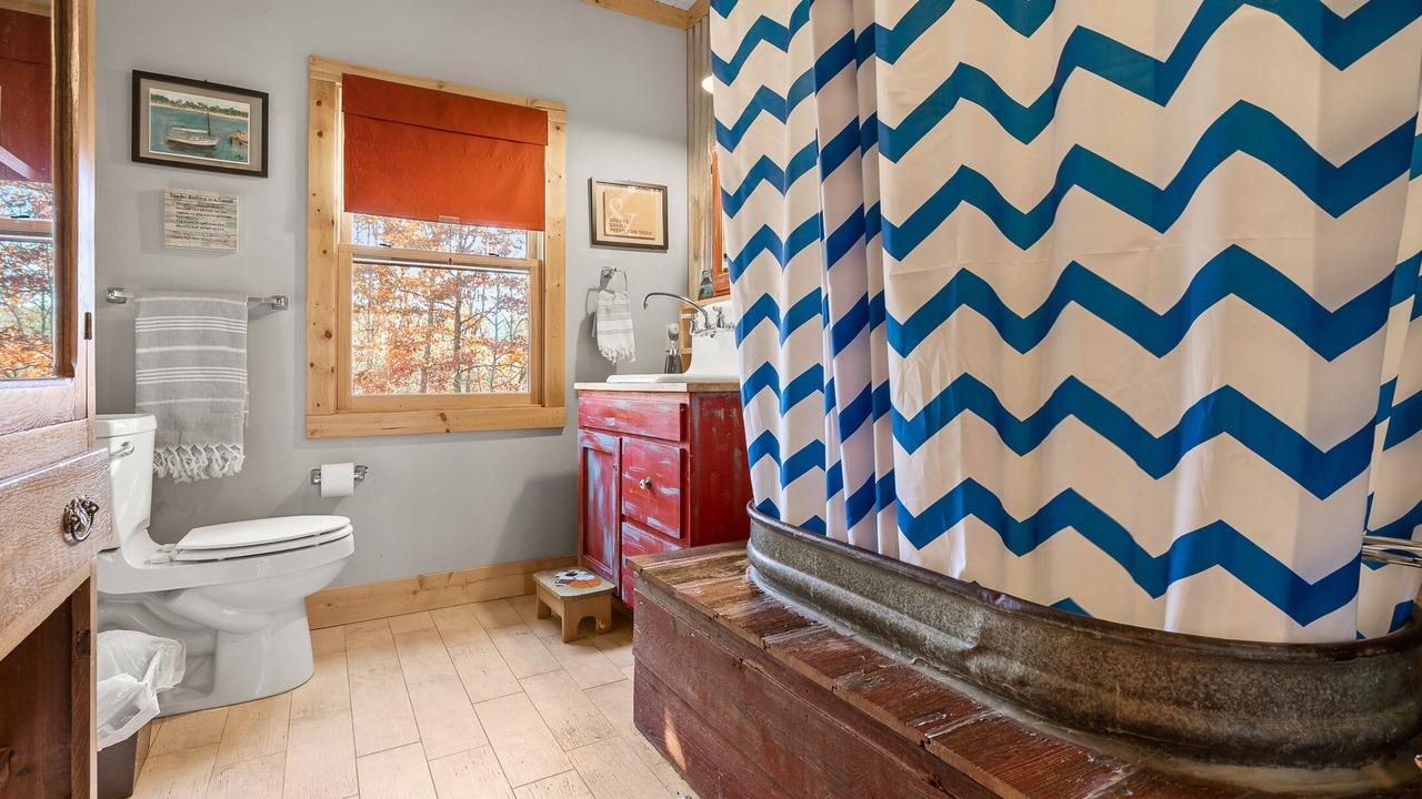 Photo of Bathroom in Lupton City