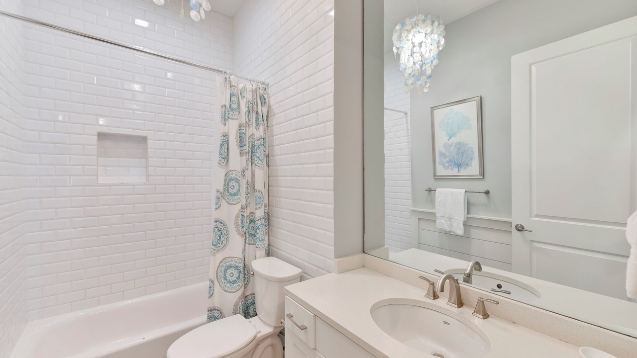 Photo of Bathroom in Cinnamon Shore
