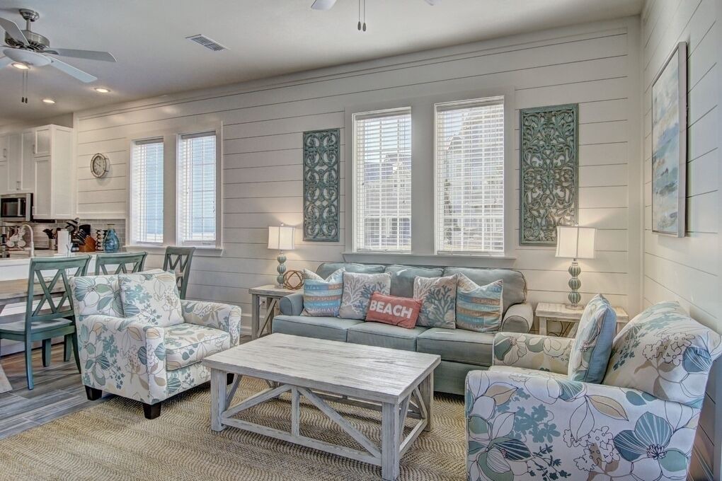 Photo of Livingroom in Cinnamon Shore