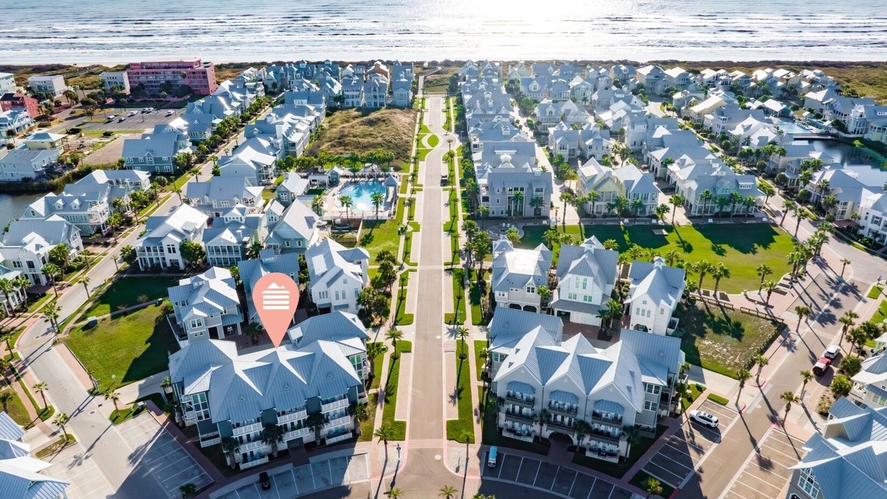Photo of Others in Cinnamon Shore