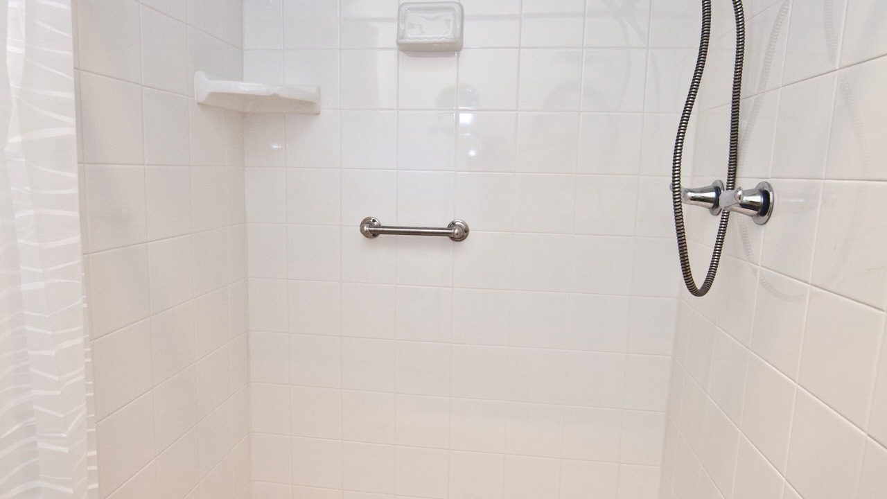Photo of Bedroom in Farmers Branch