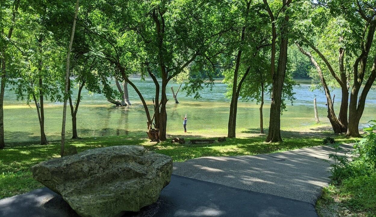 Photo of Outdoor in Table Rock