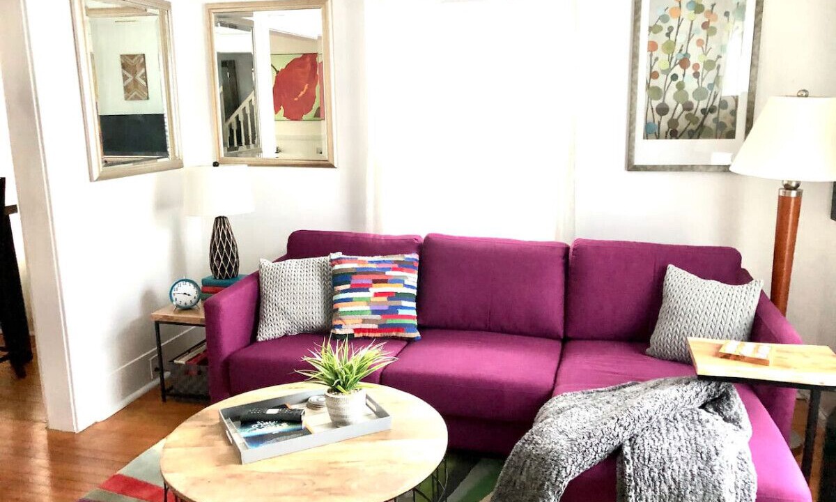 Photo of Livingroom in Middlebury