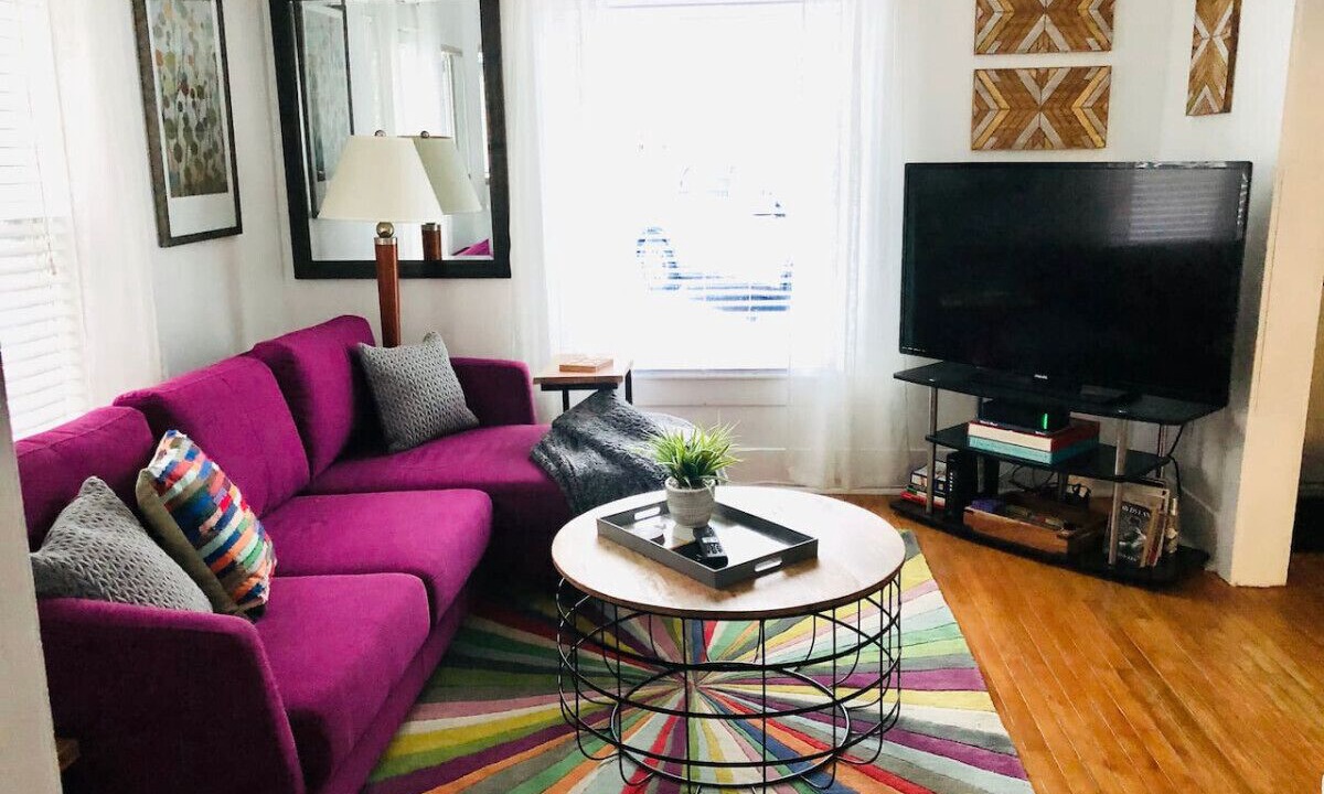 Photo of Livingroom in Middlebury