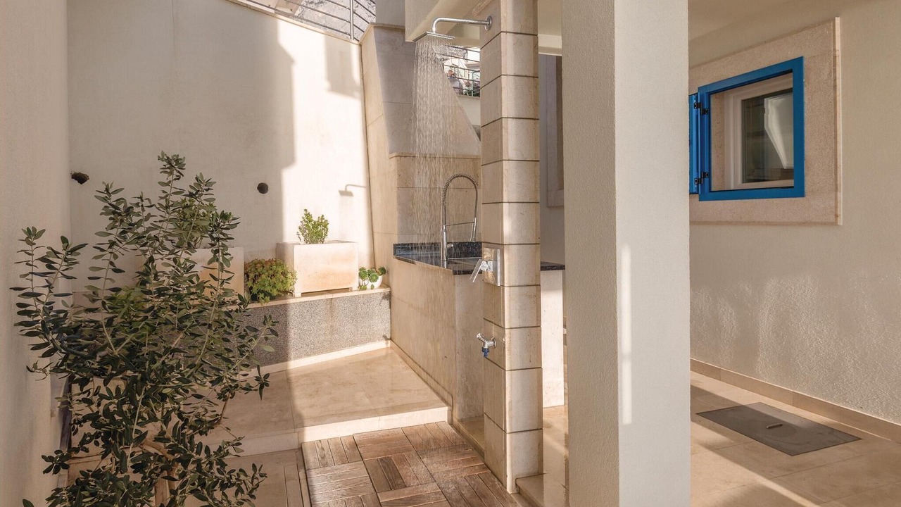 Photo of Bathroom in Brist