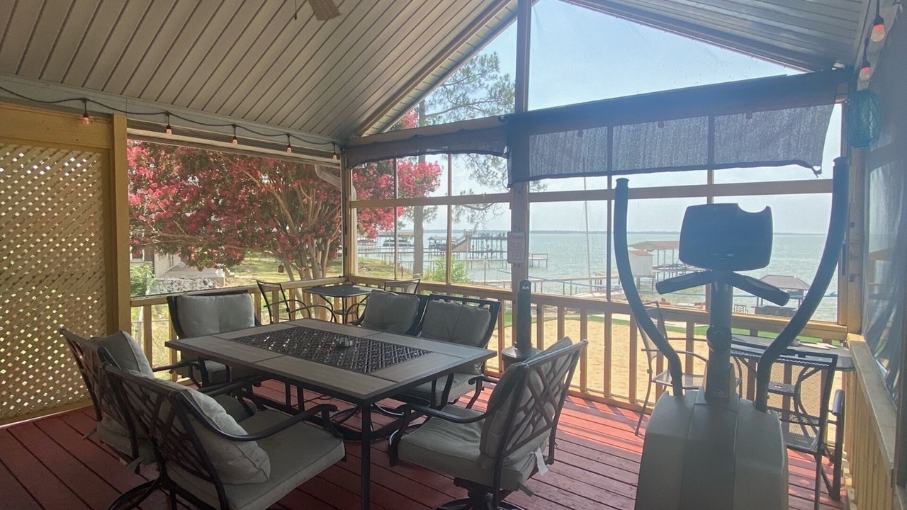 Photo of Outdoor in Gun Barrel City