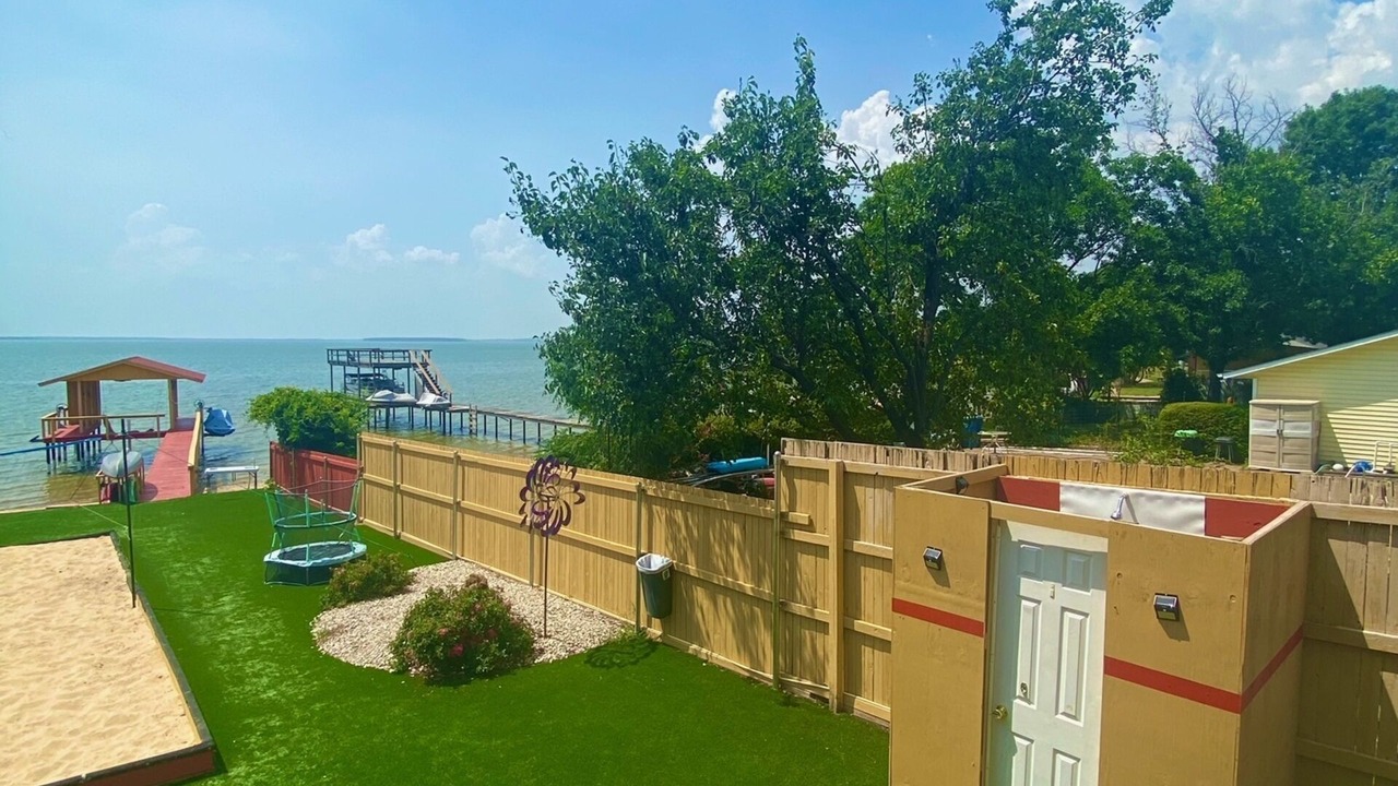 Photo of Outdoor in Gun Barrel City