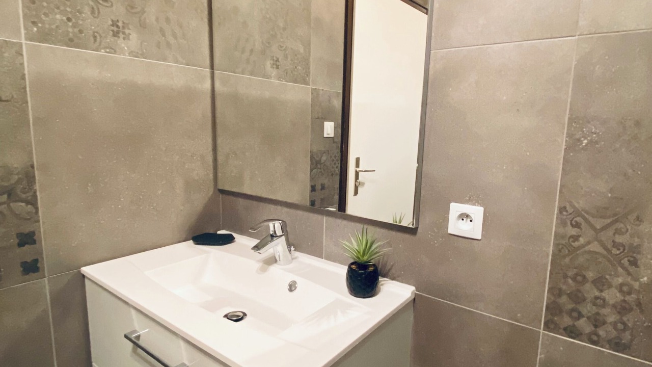 Photo of Bathroom in Riquewihr