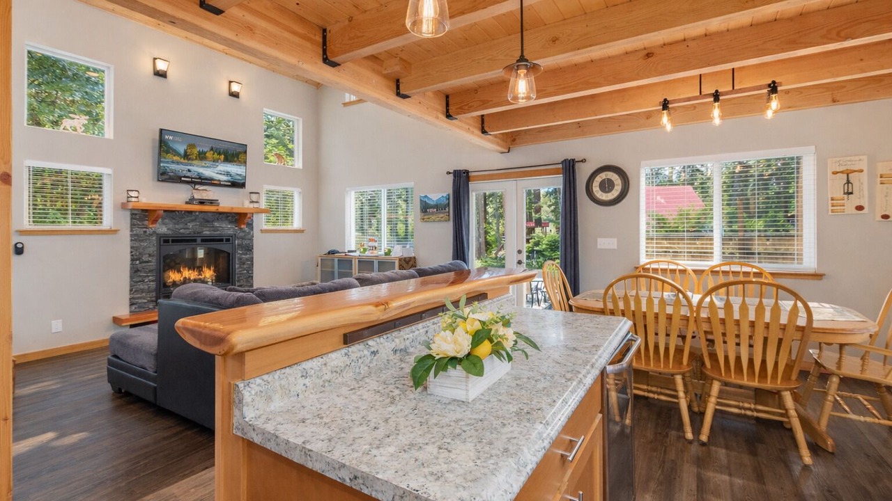 Photo of Livingroom in Leavenworth
