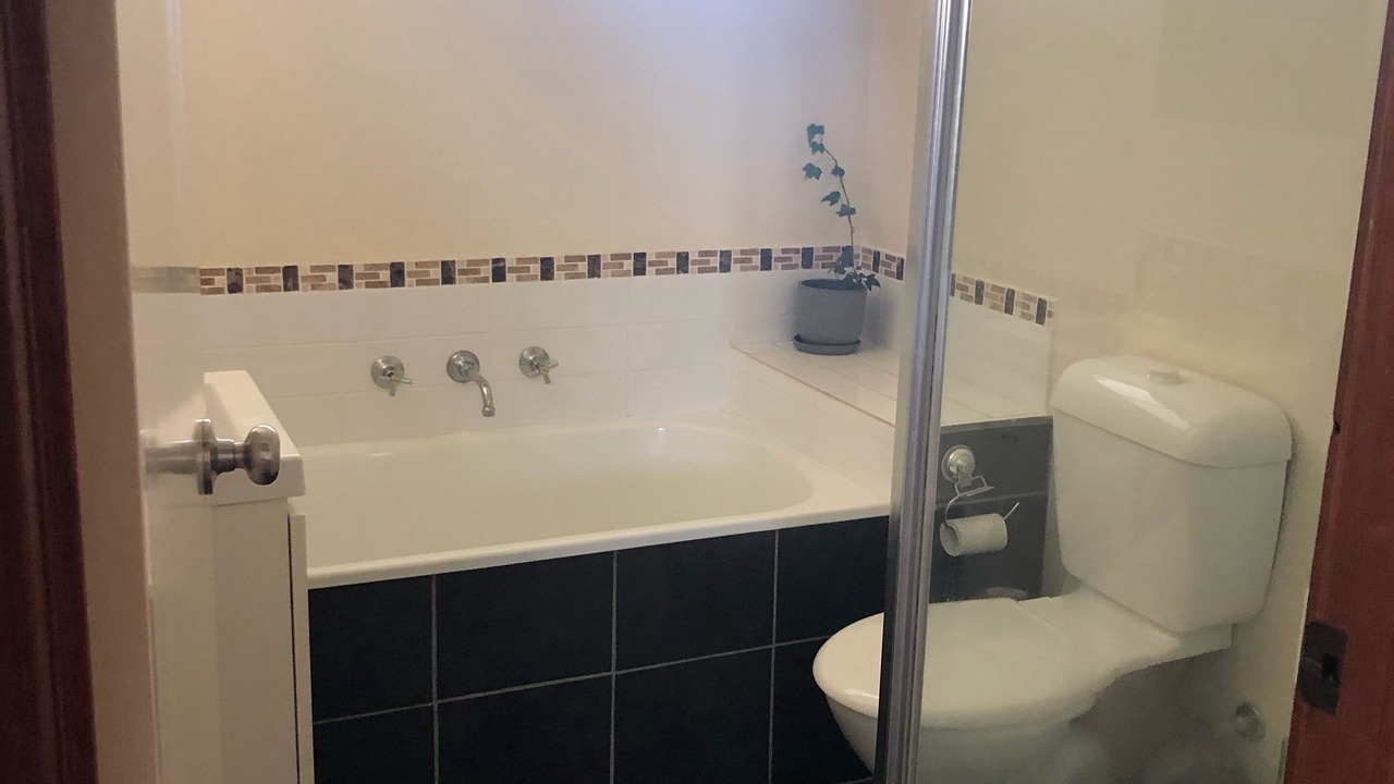 Photo of Bathroom in St Leonards