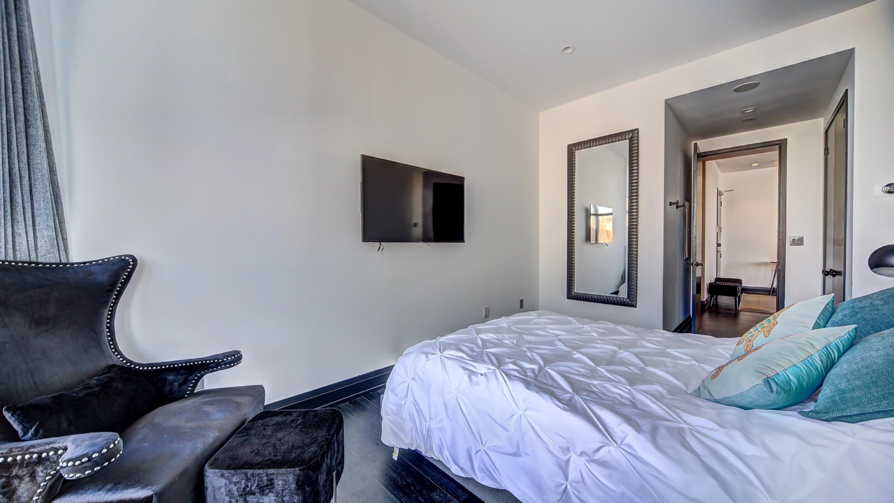 Photo of Bedroom in Wellington Place