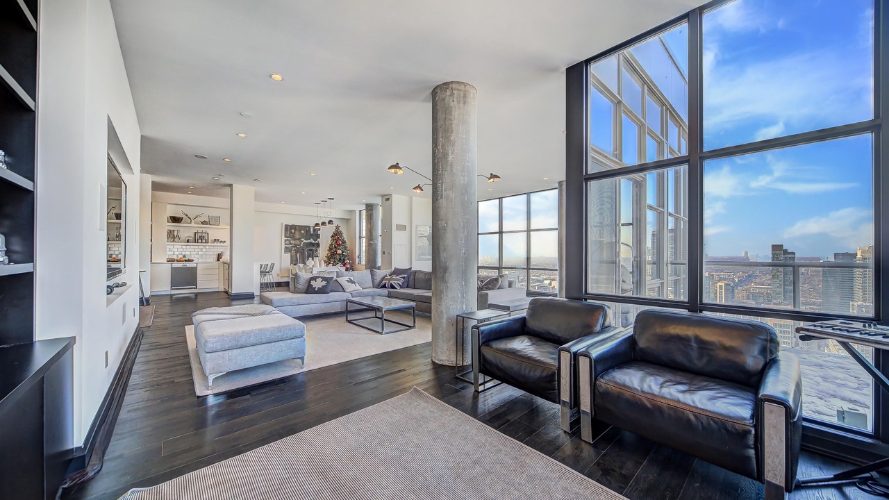Photo of Livingroom in Wellington Place