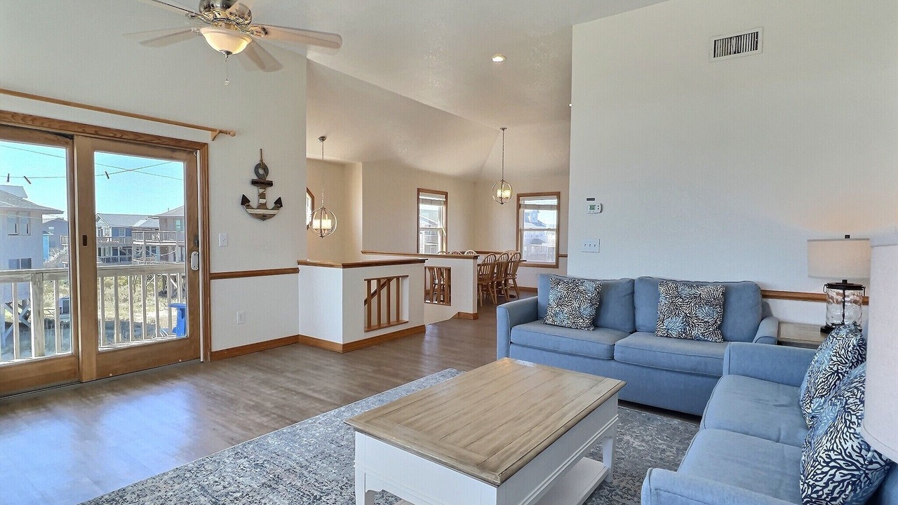 Photo of Livingroom in Buxton