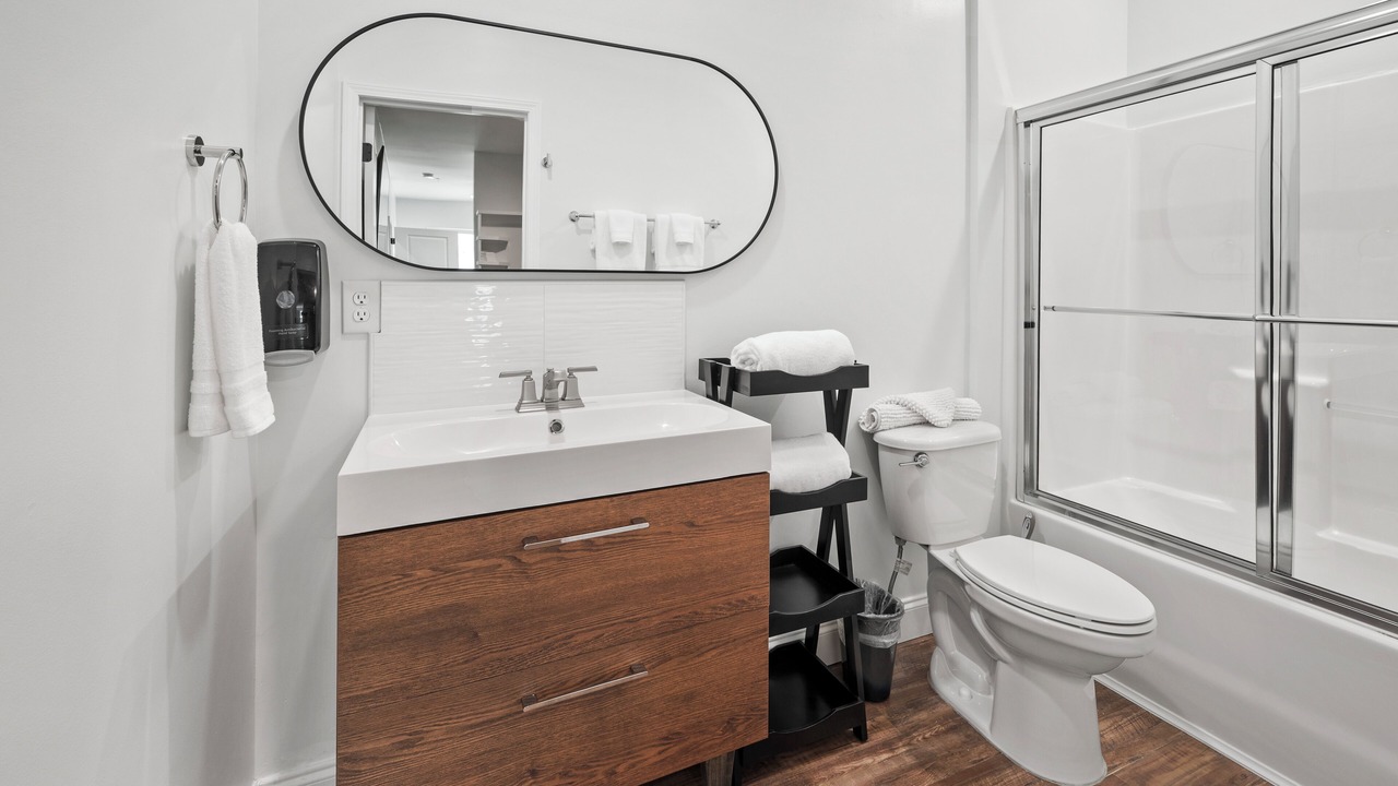 Photo of Bathroom in Ocean Drive