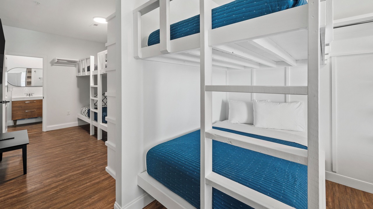 Photo of Bedroom in Ocean Drive