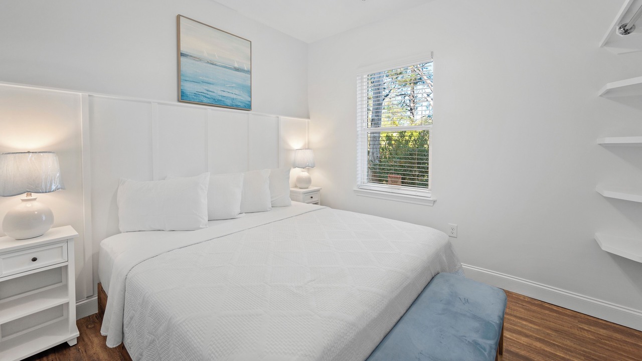 Photo of Bedroom in Ocean Drive