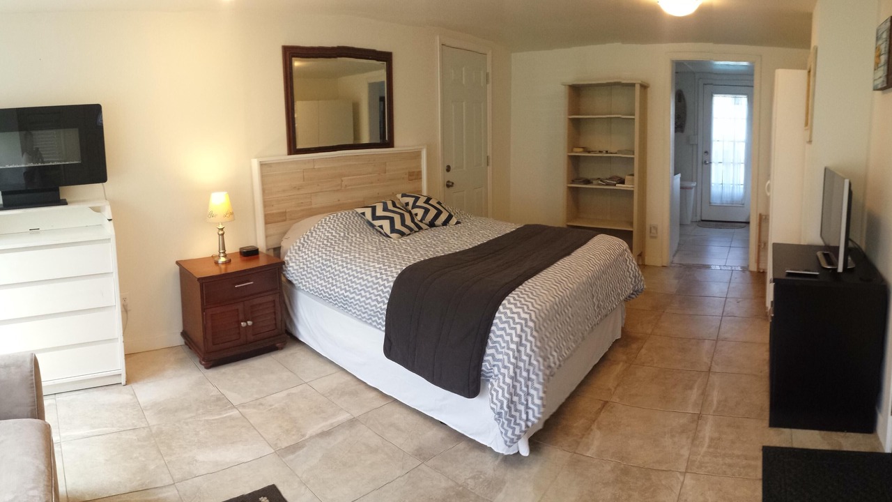 Photo of Bedroom in Surfside Beach