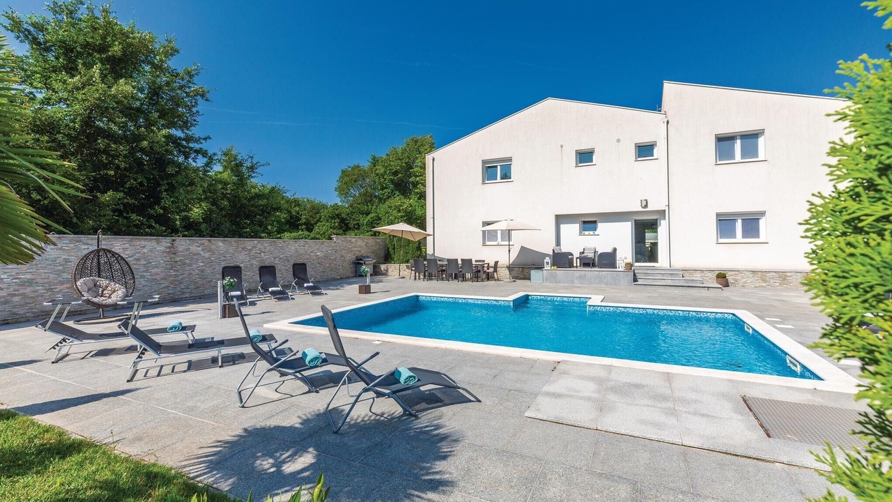 Photo of Outdoor in Nedescina