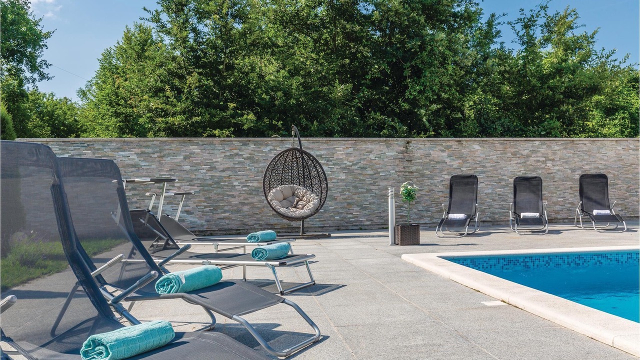 Photo of Outdoor in Nedescina