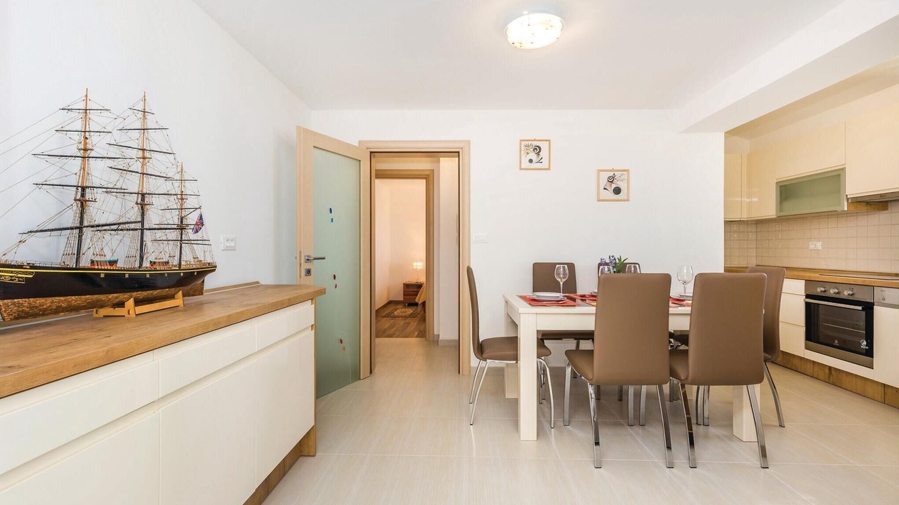 Photo of Bedroom in Sarsoni
