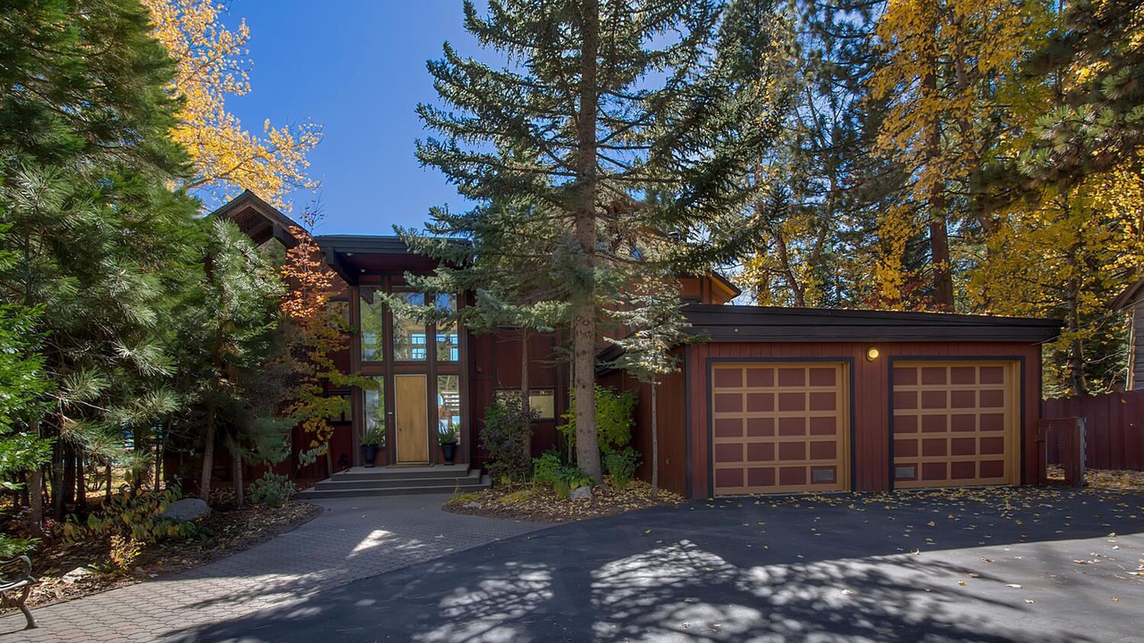 Photo of Others in Tahoe Vista