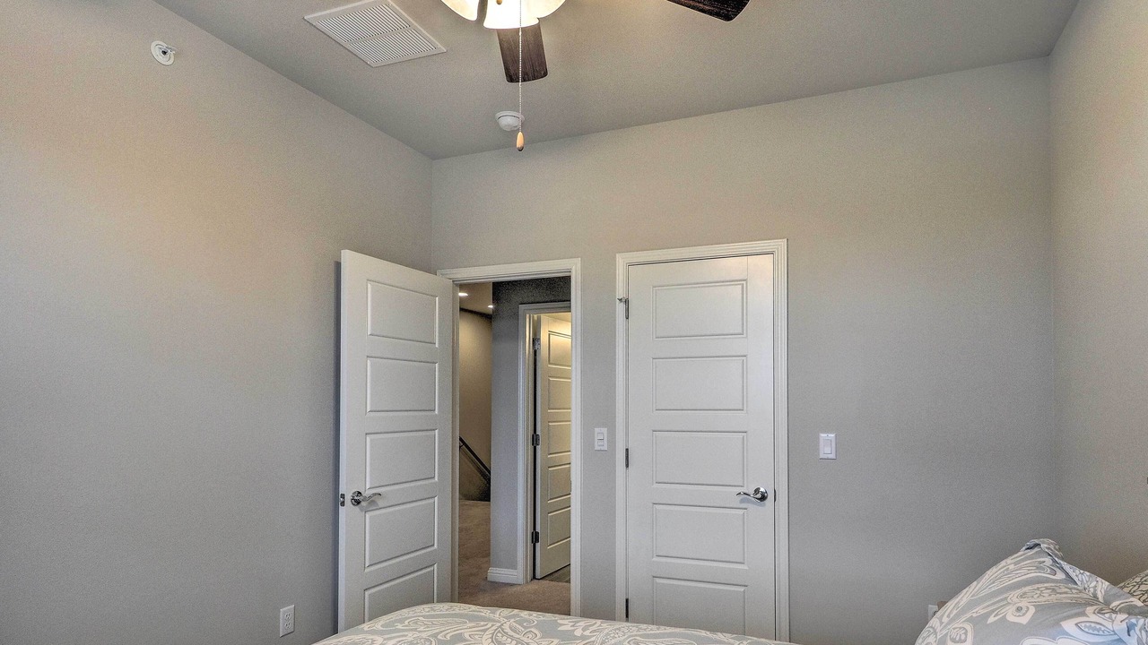 Photo of Bedroom in McNeil