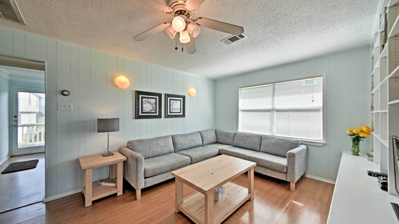 Photo of Bedroom in Terramar Beach