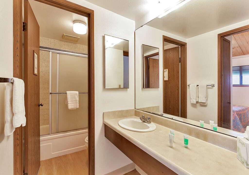 Photo of Bathroom in Kaunakakai