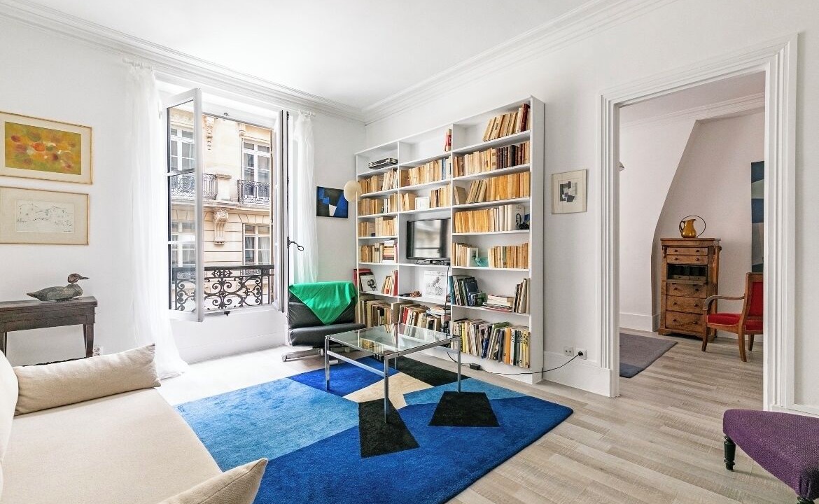 Photo of Livingroom in 7th Arrondissement