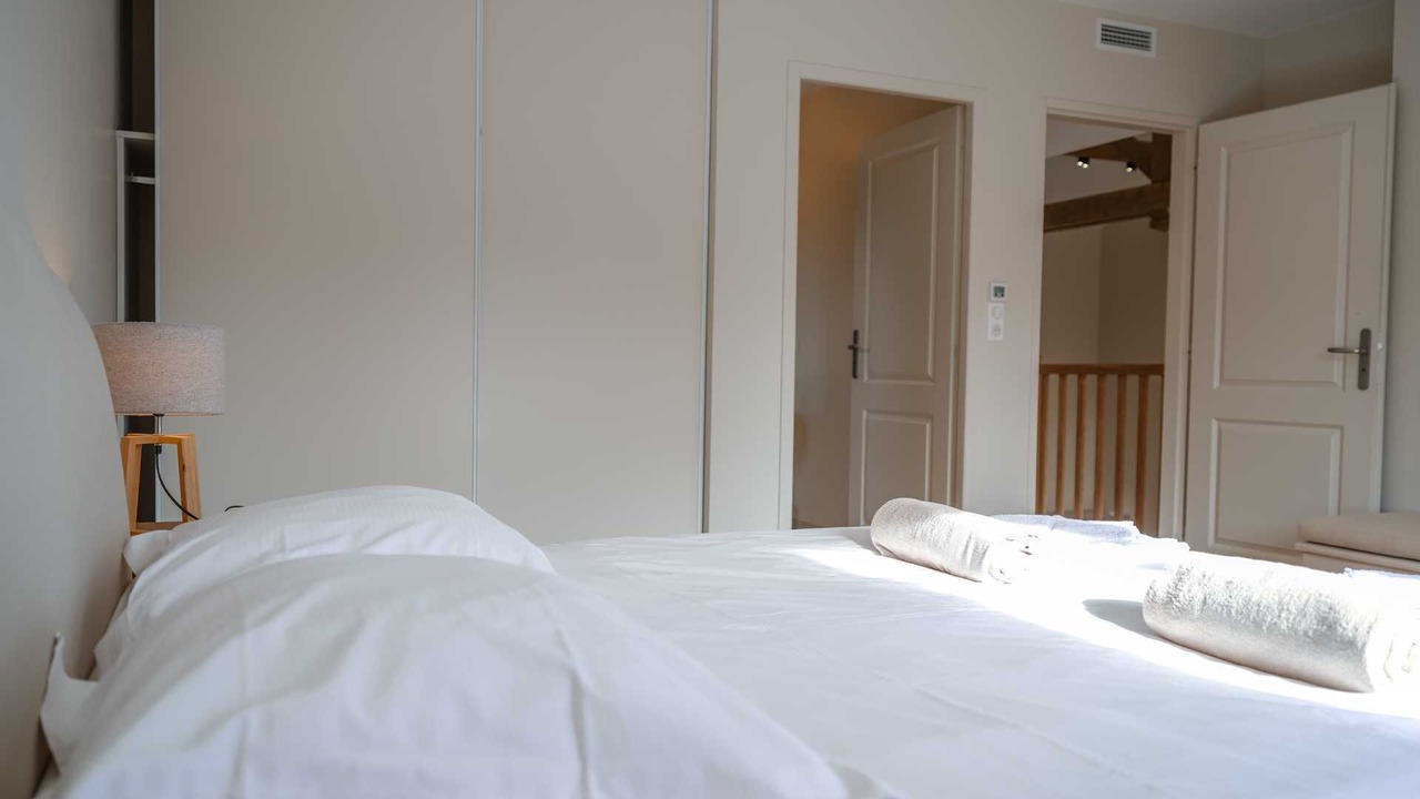 Photo of Bedroom in Castelnau-de-Montmiral