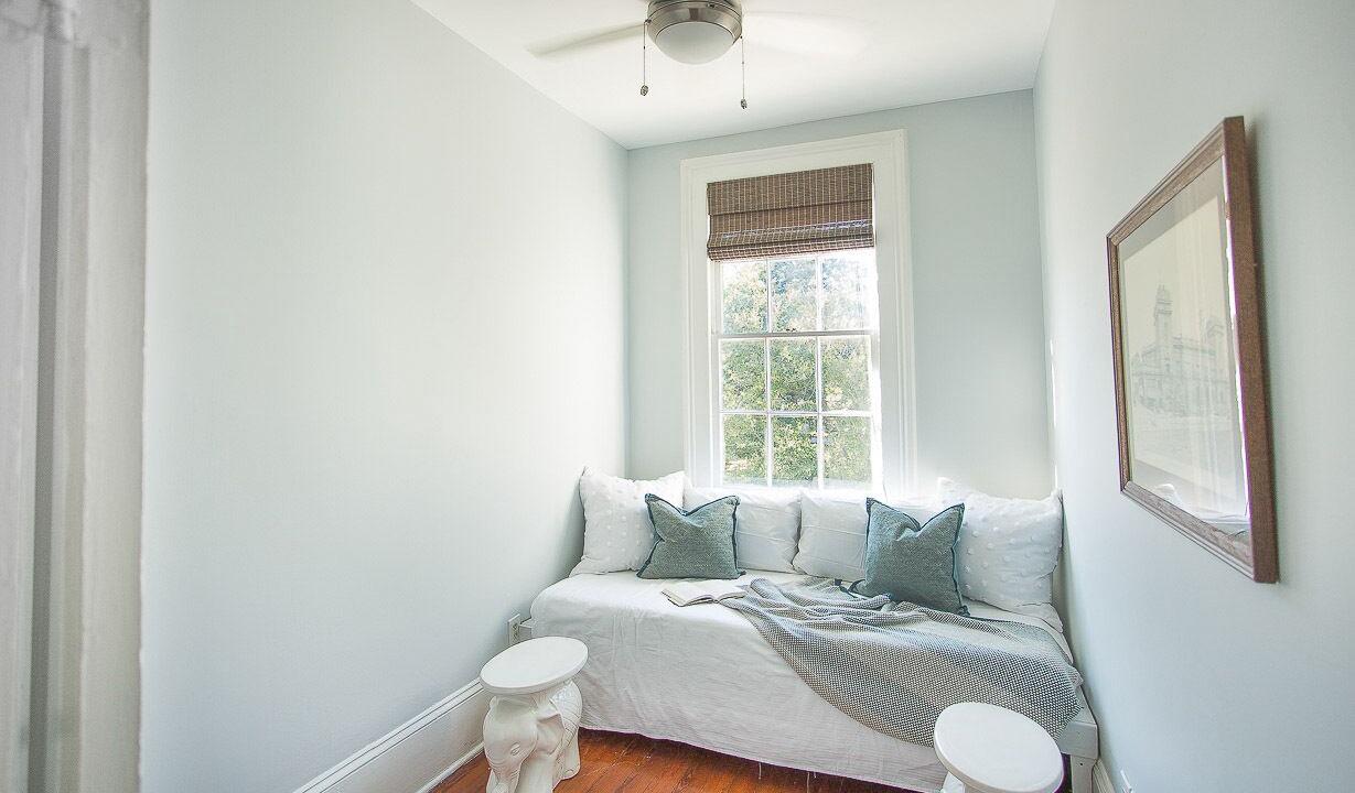 Photo of Bedroom in Historic District - North