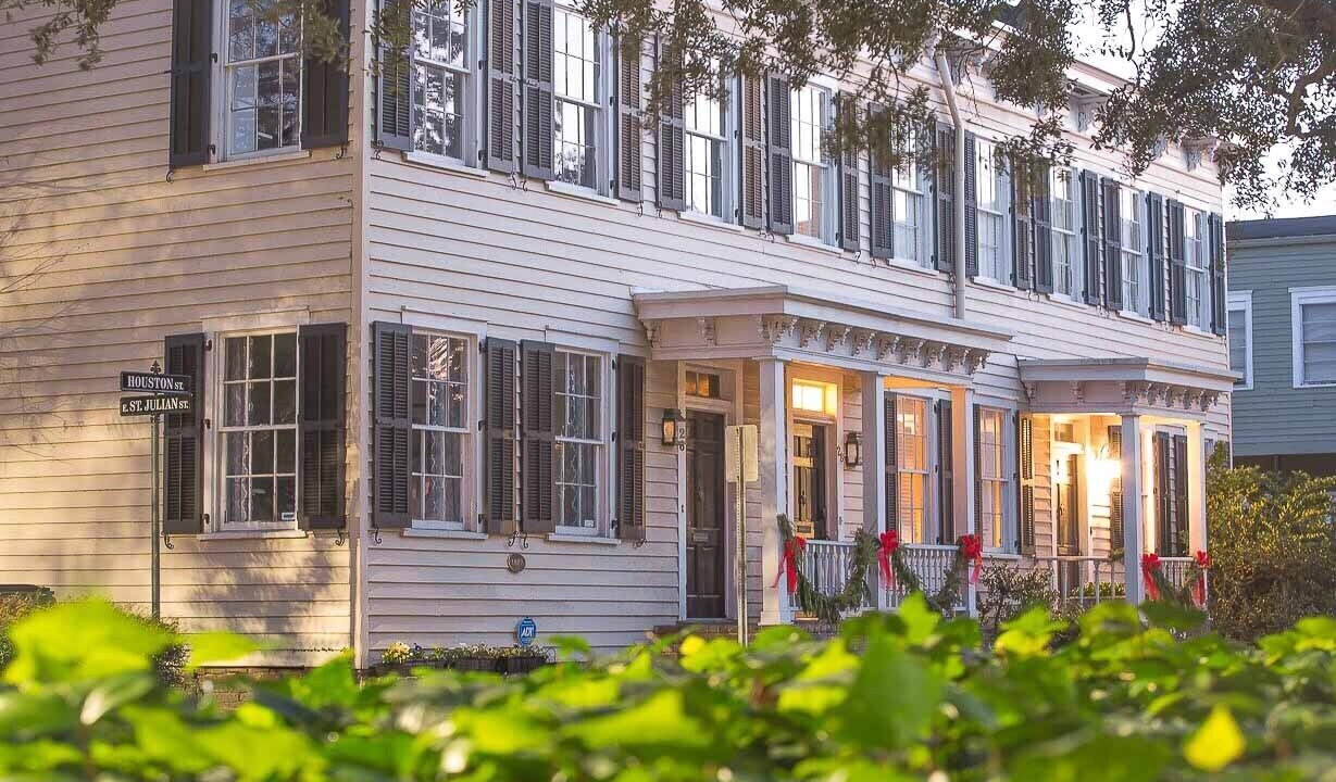 Photo of Others in Historic District - North