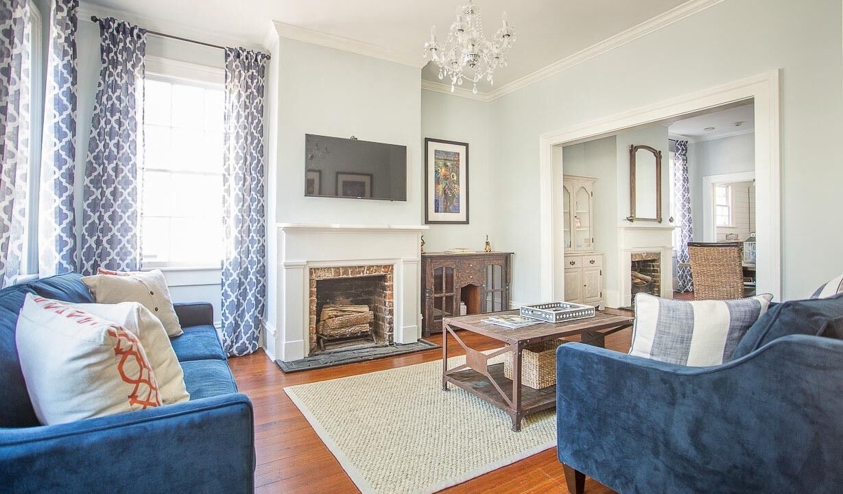 Photo of Bedroom in Historic District - North