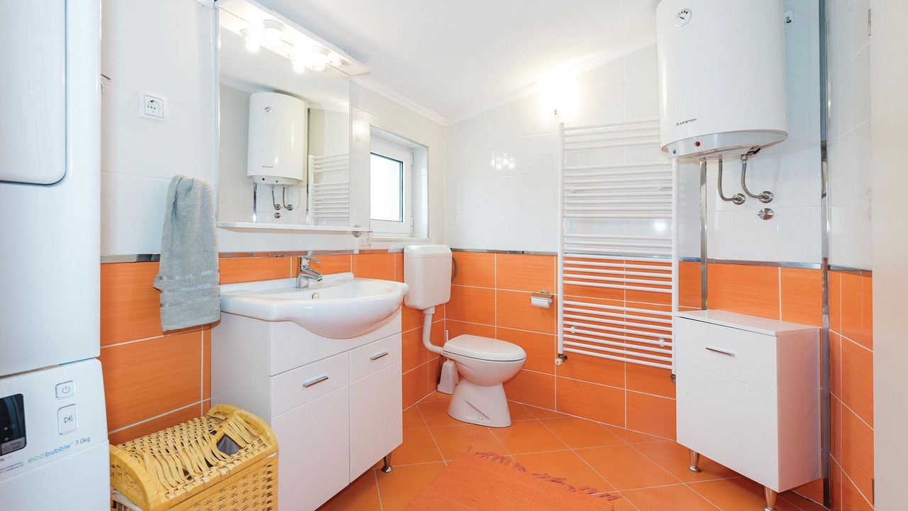 Photo of Bathroom in Brodarica