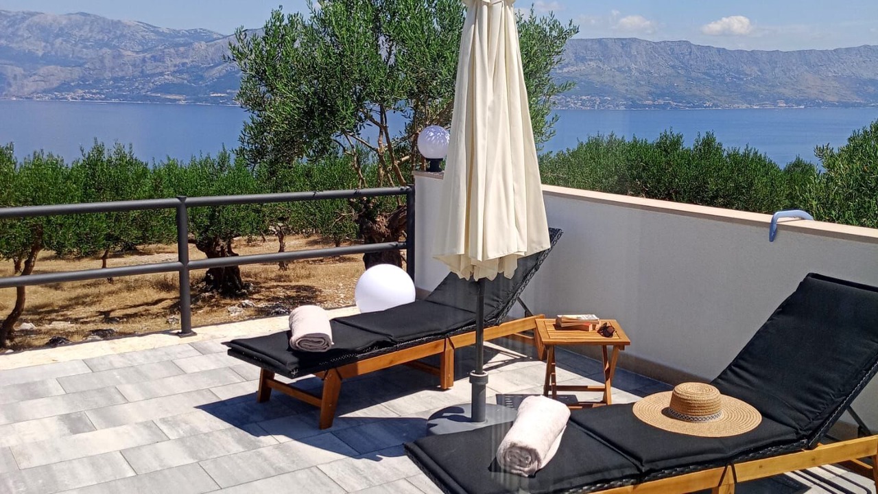 Photo of Patio Balcony in Praznica