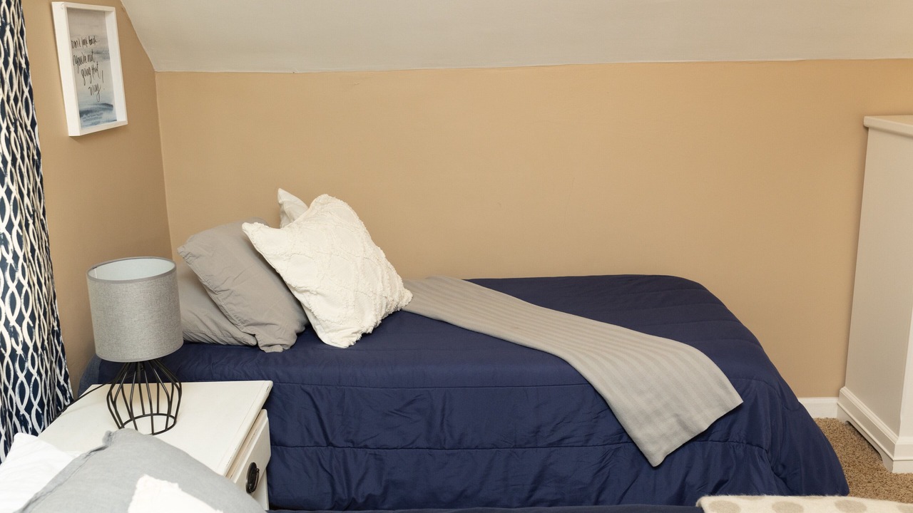 Photo of Bedroom in Brownstown