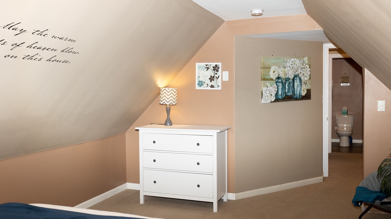 Photo of Bedroom in Brownstown