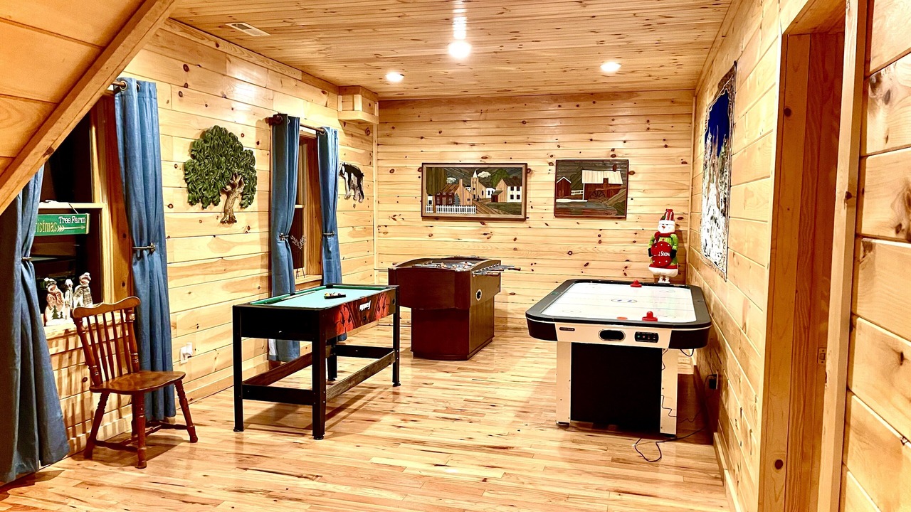 Photo of Bedroom in Gatlinburg