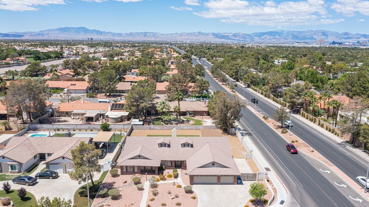 Photo of Outdoor in Green Valley North