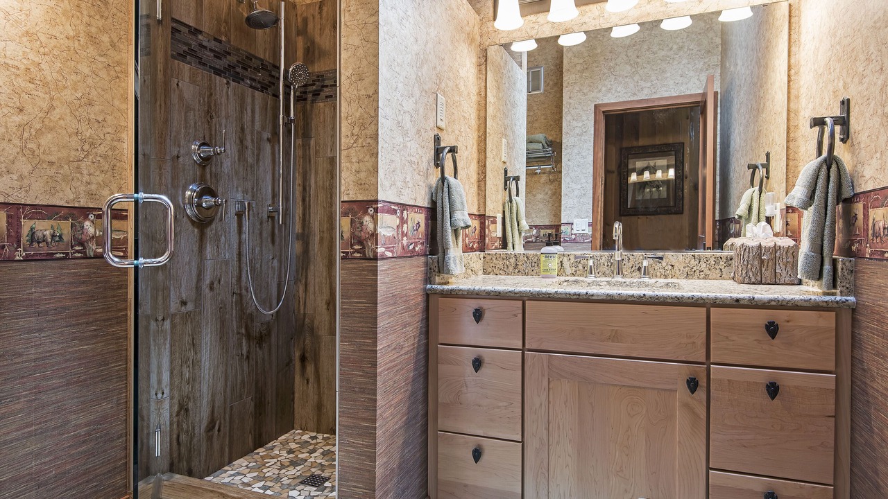 Photo of Bathroom in Black Butte Ranch