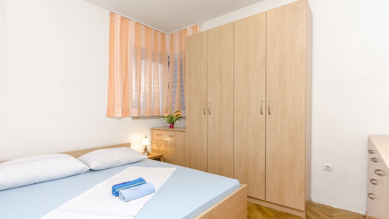 Photo of Bedroom in Srima