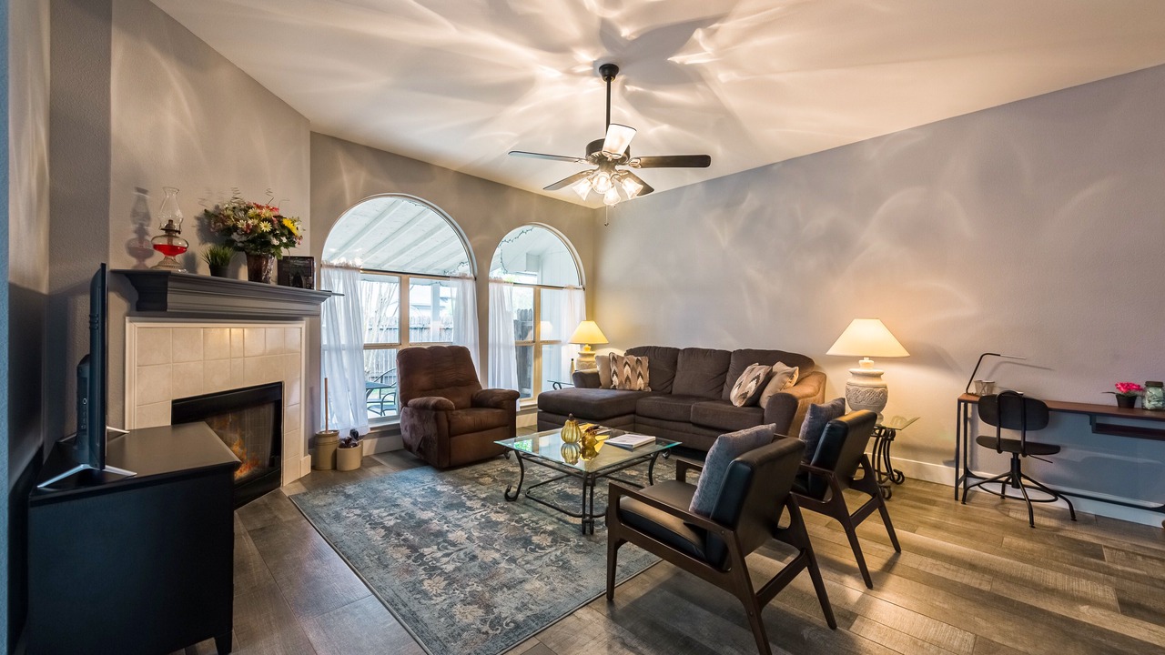 Photo of Livingroom in Springbrook