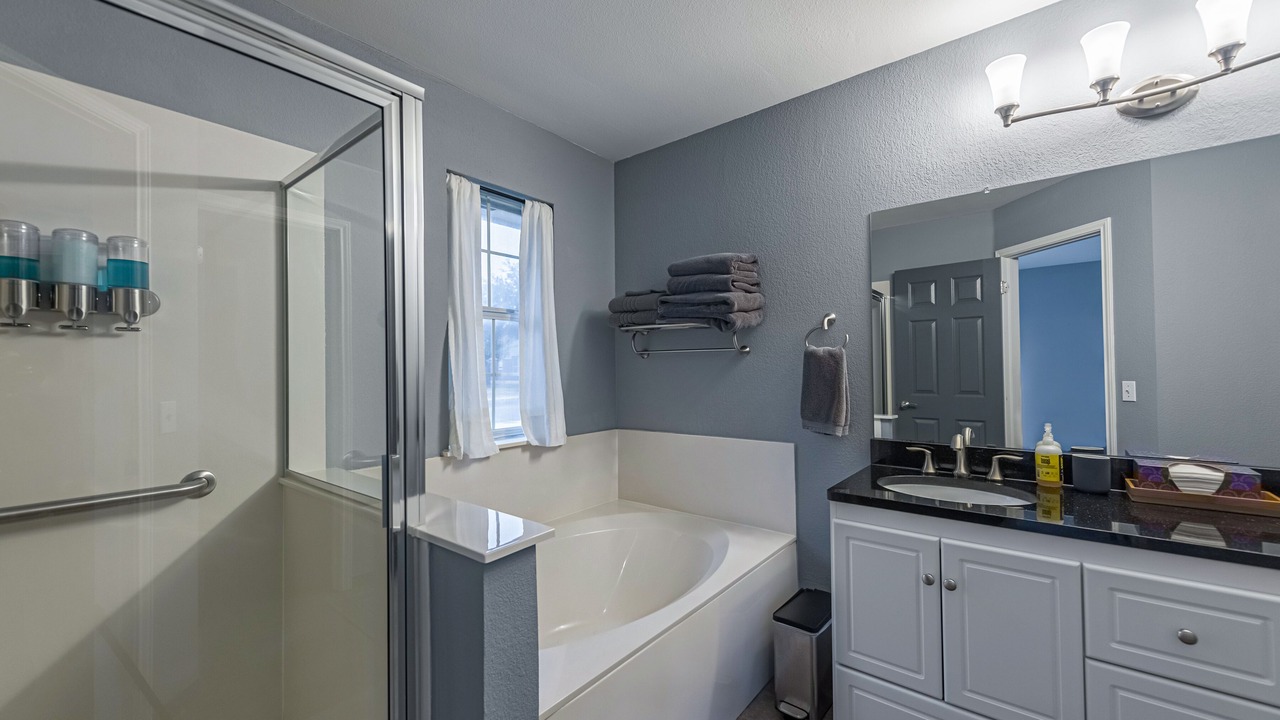 Photo of Bathroom in Springbrook