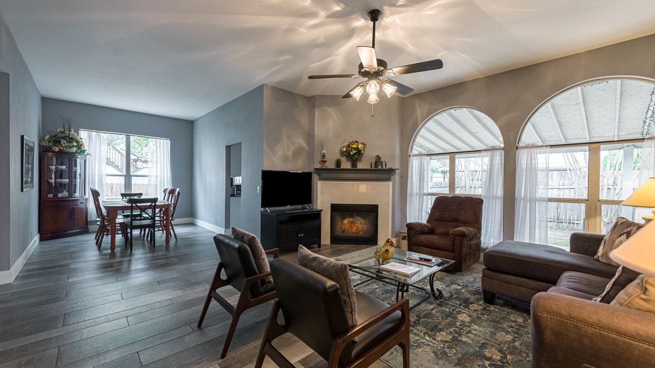 Photo of Livingroom in Springbrook
