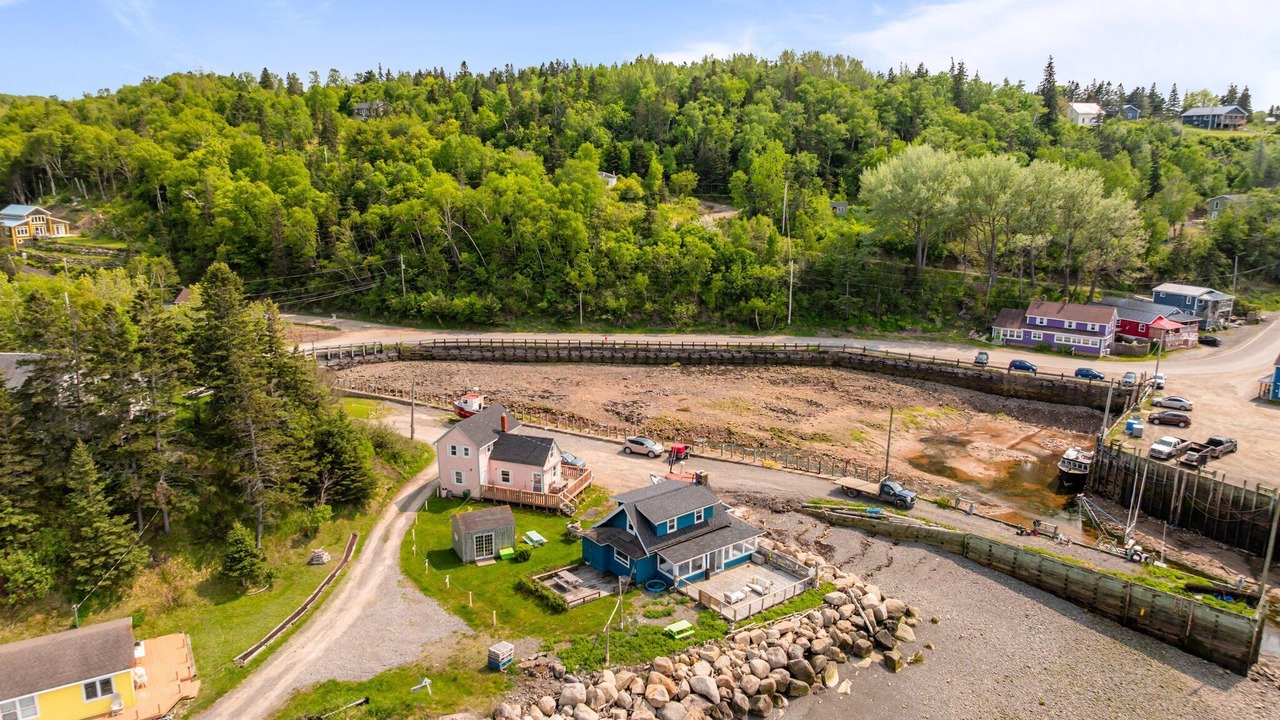 Photo of Outdoor in Harbourville