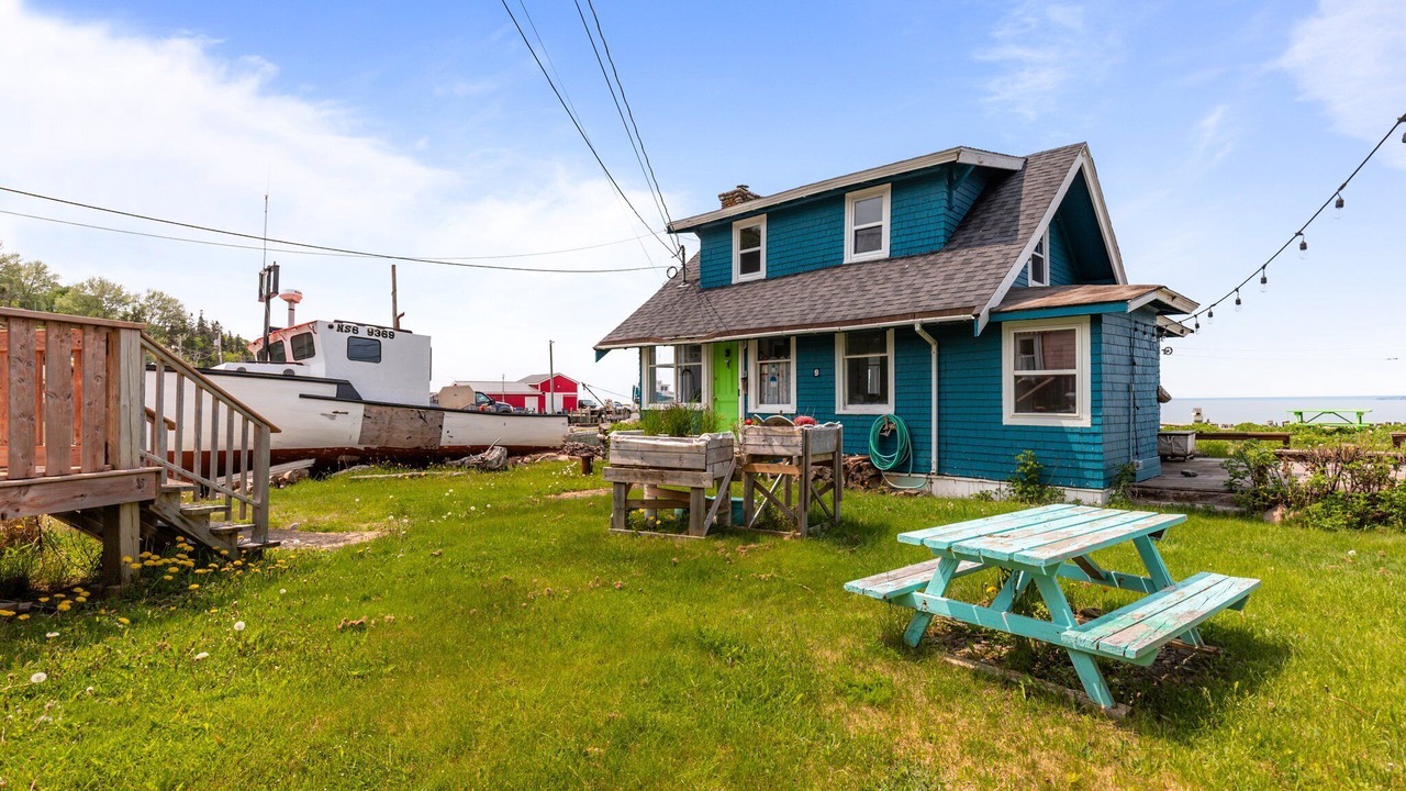 Photo of Outdoor in Harbourville
