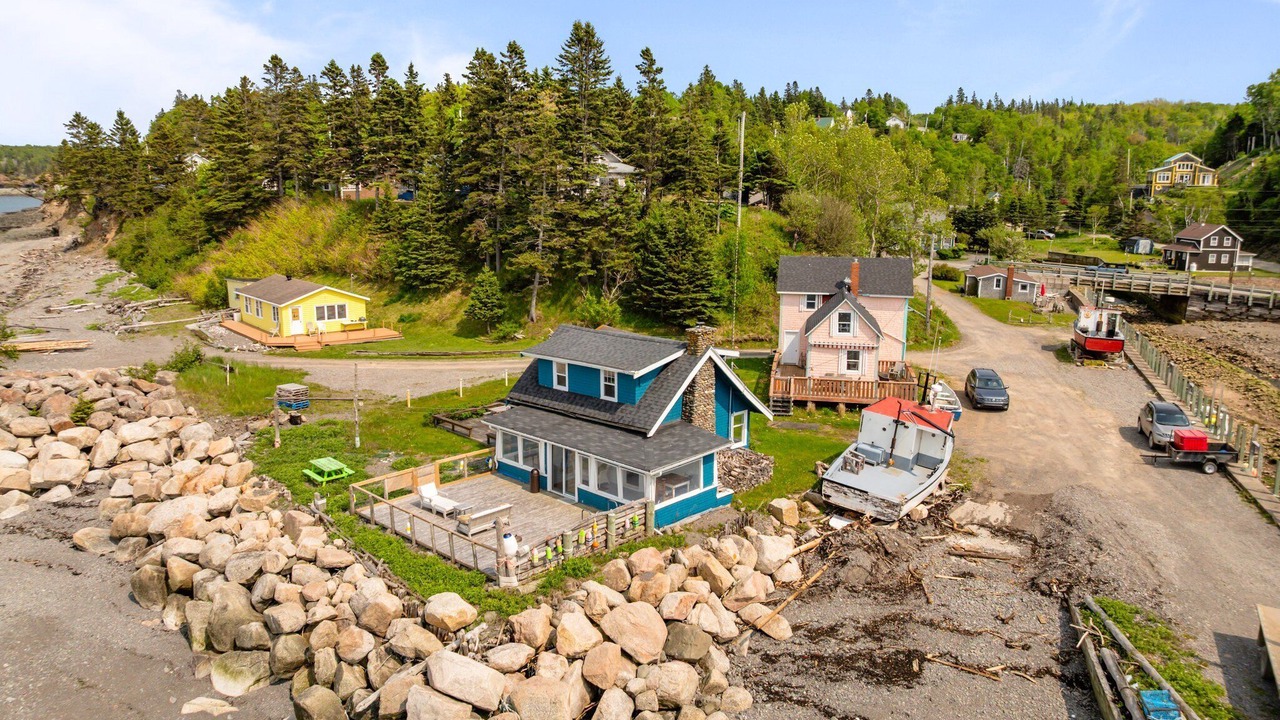 Photo of Outdoor in Harbourville