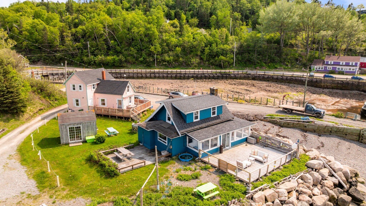 Photo of Outdoor in Harbourville