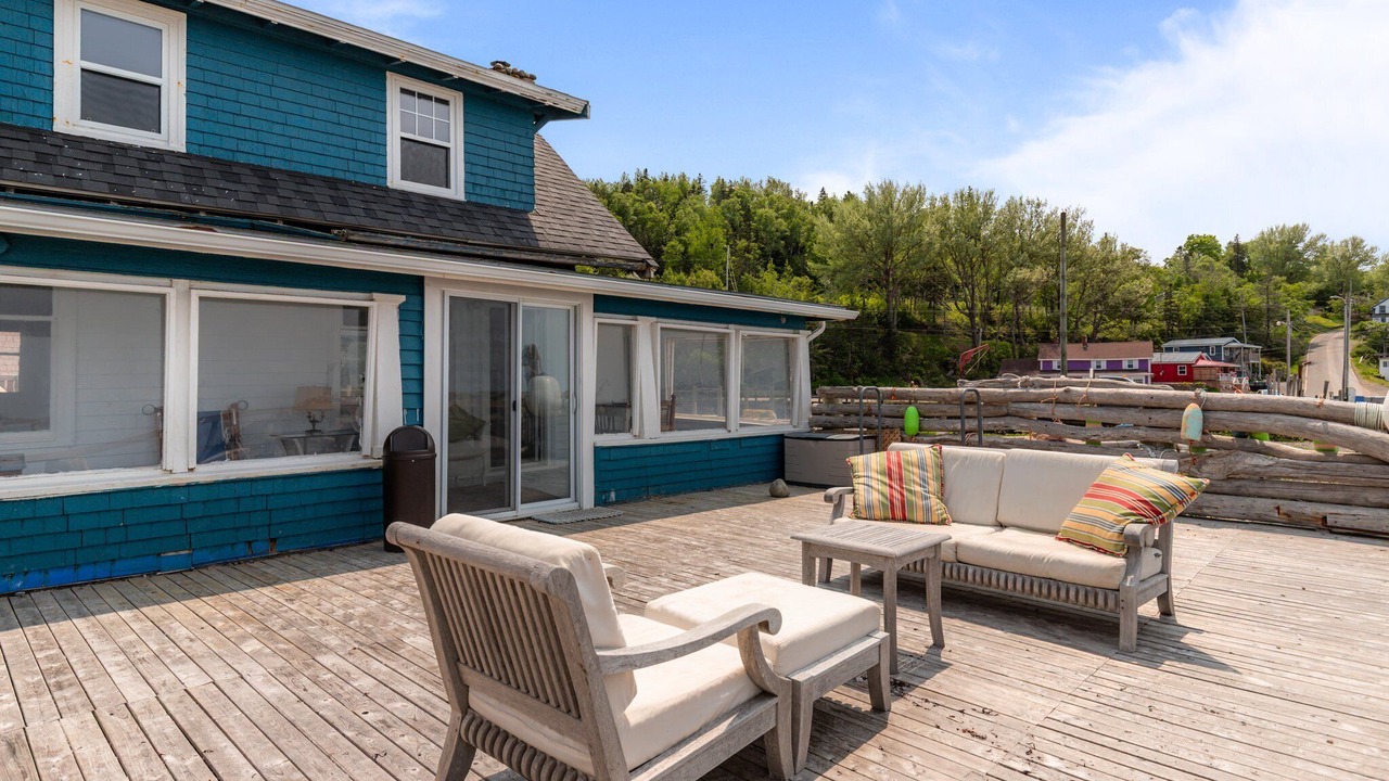 Photo of Patio Balcony in Harbourville