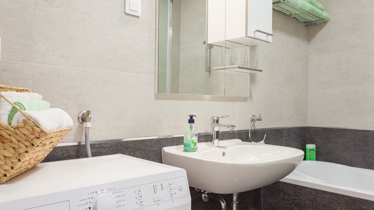 Photo of Bathroom in Montovjerna